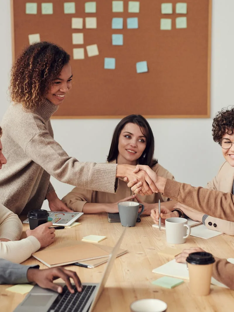 Customers Stay Informed